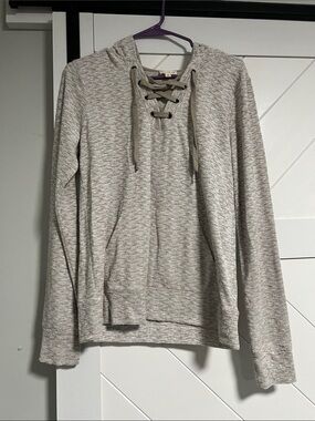 Hem & Thread Lace-Up Hooded Pullover - Heather Gray